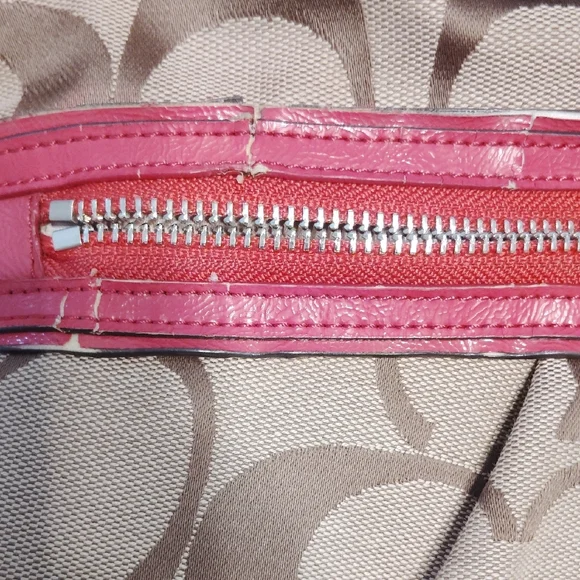 Coach Tan and Pink Shoulder Bag - Picture 6 of 17